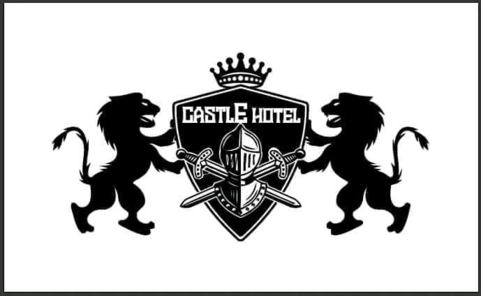 Castle Aparthotel *