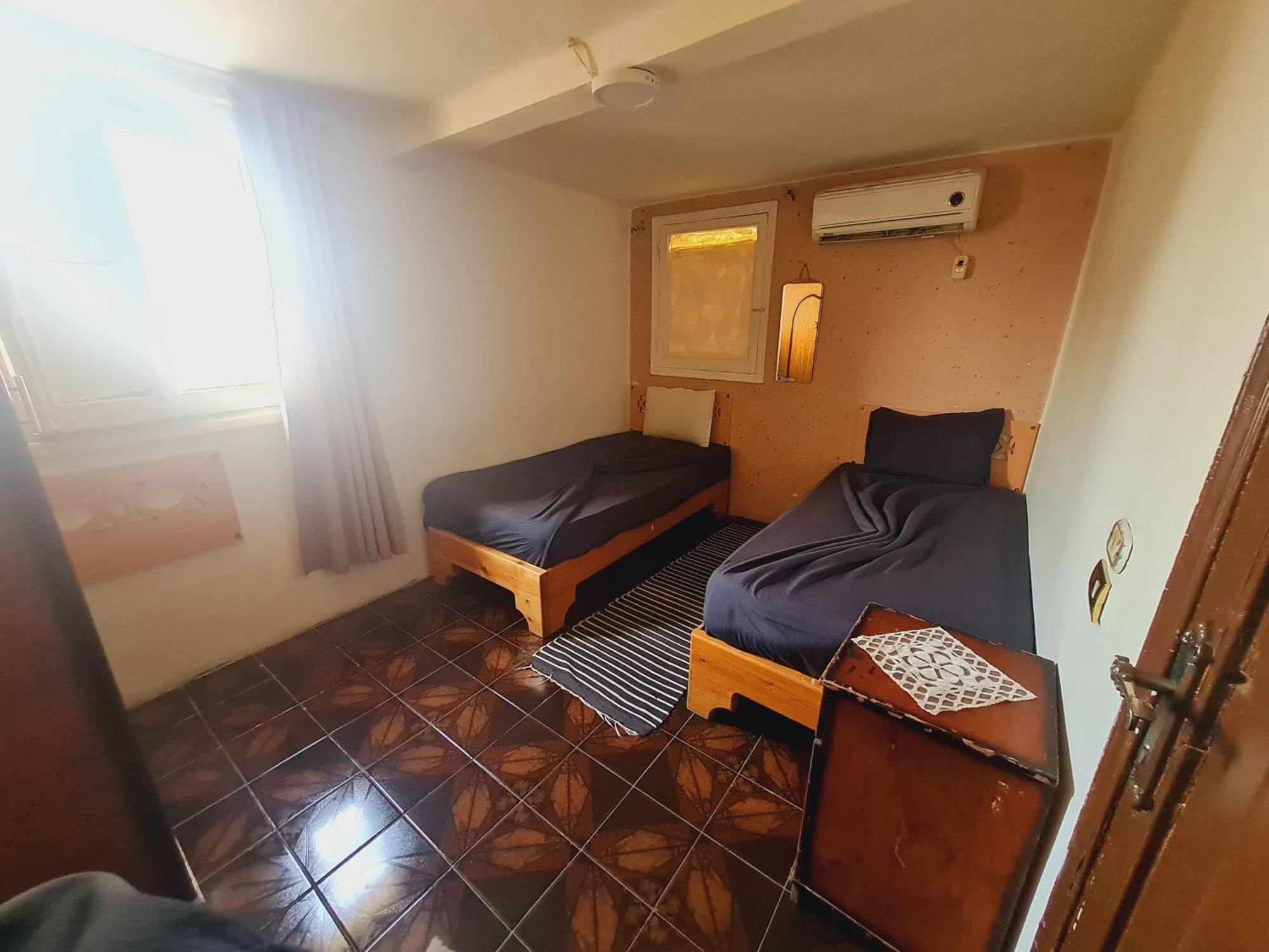 Castle Aparthotel *